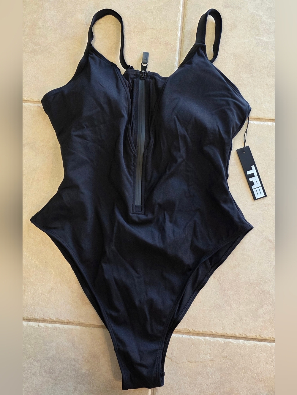 TA3 Black Hi Cut Zippy XL Short Women’s One-Piece Swimsuit NEW NWT Snatched